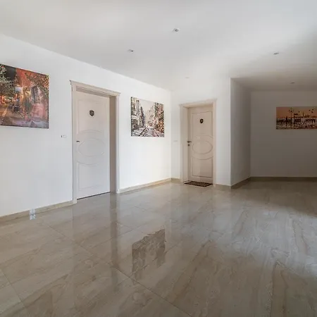 Premium Complex Millennium 2 - Family & Апартаменты