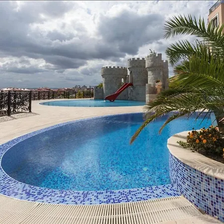 Premium Complex Millennium 2 - Family & アパート *