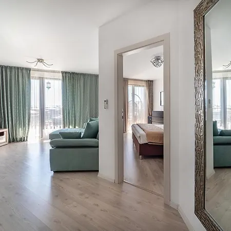 Apartment Modern Family Apartment At Millennium 2 - Pool & Spa Sveti Vlas