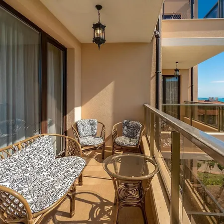Modern Family Apartment At Millennium 2 - Pool & Spa * Sveti Vlas