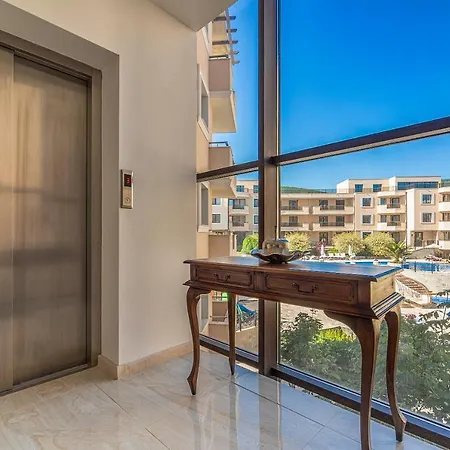 アパート Premium Complex Millennium 2 - Family & *