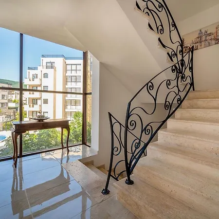 Apartment Modern Family Apartment At Millennium 2 - Pool & Spa